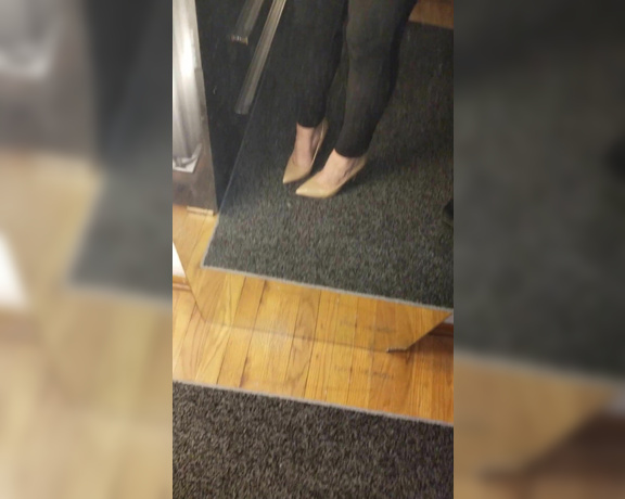 ANACONDA NOIRE aka Anacondanoire OnlyFans - Cuck funded heels always feel extra sexy