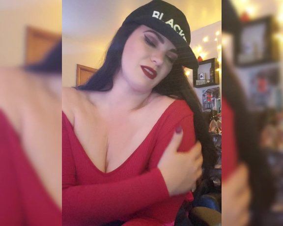 ANACONDA NOIRE aka Anacondanoire OnlyFans - Another night educating betas on their place in the world on Skype @ladyanacondahoa