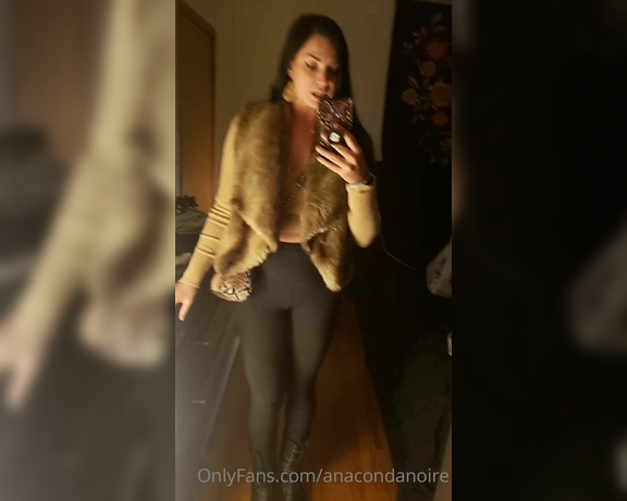 ANACONDA NOIRE aka Anacondanoire OnlyFans Video 04