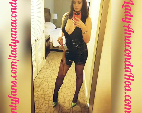 ANACONDA NOIRE aka Anacondanoire OnlyFans - Living My life in true Queen of Spades Style