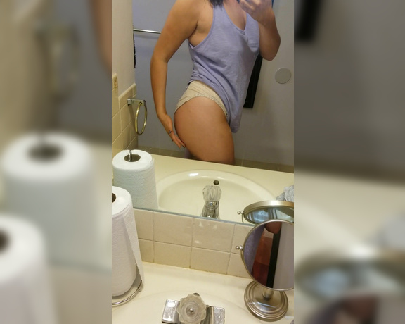 ANACONDA NOIRE aka Anacondanoire OnlyFans - Morning fucktards