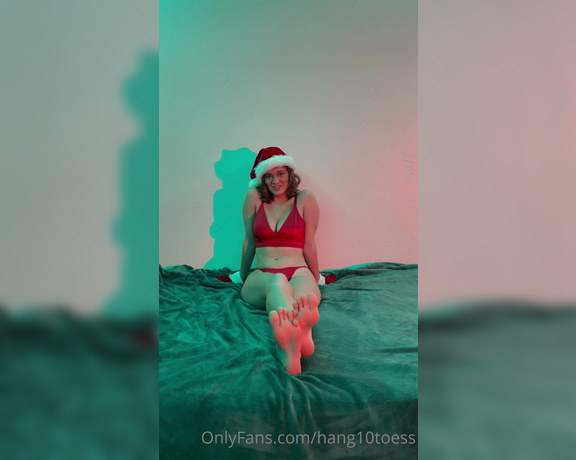 Linzi Little aka Hang10toess OnlyFans - Have you been a good boy this year If you have, this is for you!