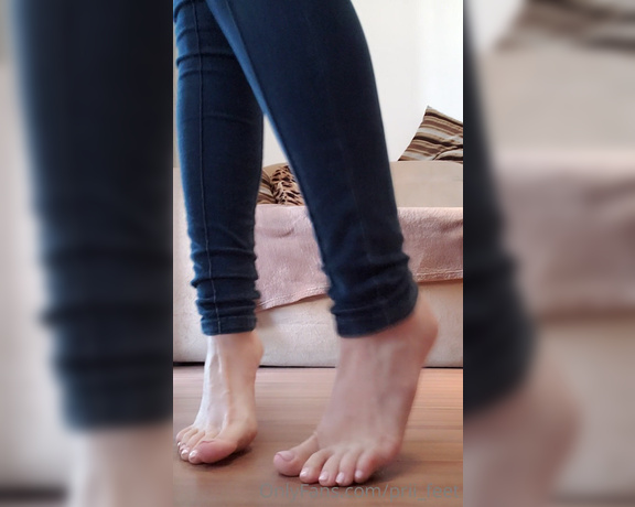 Prii Feet aka Prii_feet OnlyFans - Tiptoe Na ponta dos