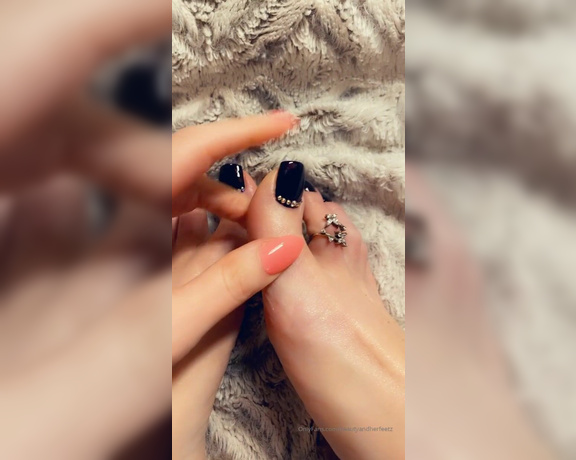 Beautyandherfeetz aka Beautyandherfeetz OnlyFans - Feel these soft feet pressed up on your chest as you look down at how creamy and intoxicating they