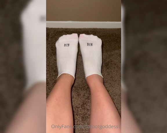 Da Foot Goddess aka Dafootgoddess1 OnlyFans - My feet were trapped in my dirty socks