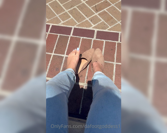 Da Foot Goddess aka Dafootgoddess1 OnlyFans - What would you do if you saw me playing with my shoes in public PS new content coming this weekend
