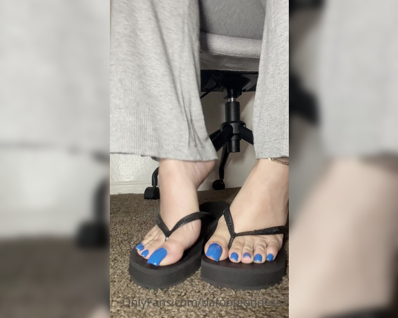 Da Foot Goddess aka Dafootgoddess1 OnlyFans - Dangling my platform Havaianas in your pathetic face these blue toes on me have been