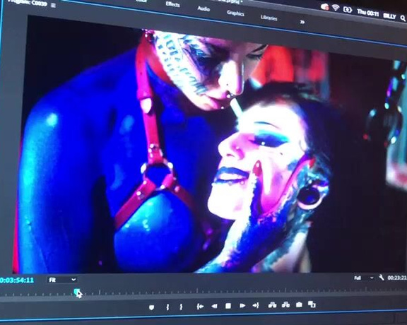 Ivana Hyde aka Ivanahyde_ OnlyFans - Look at that lil smile on my face hehe A small bts of the edits that are currently in process with