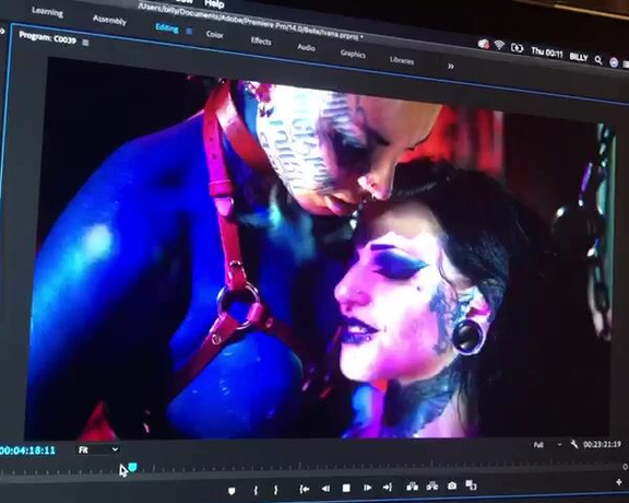 Ivana Hyde aka Ivanahyde_ OnlyFans - Look at that lil smile on my face hehe A small bts of the edits that are currently in process with