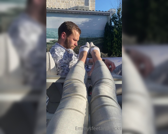 Emmysfeetandsocks aka Emmyfeetandsocks OnlyFans - Lil teasing after a long walk with the dogs… Like I said idc if somebody could se us! He can’t igno