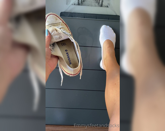 Emmysfeetandsocks aka Emmyfeetandsocks OnlyFans - And that was (just) day 2 Im really not sure if they gonna survive a couple of more days on my 1