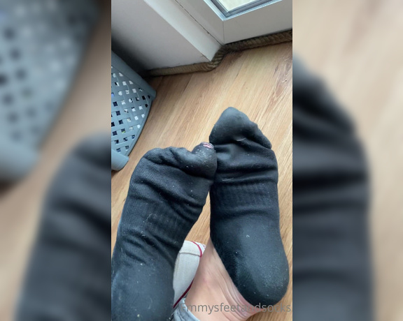 Emmysfeetandsocks aka Emmyfeetandsocks OnlyFans - This says more than thousand words! I totally lost the count on which day i am but they are NASTY 1