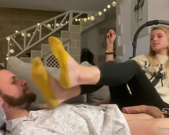 Emmysfeetandsocks aka Emmyfeetandsocks OnlyFans - Finally it´s time to jerk him off while he sniffs my nasty 6 day socks