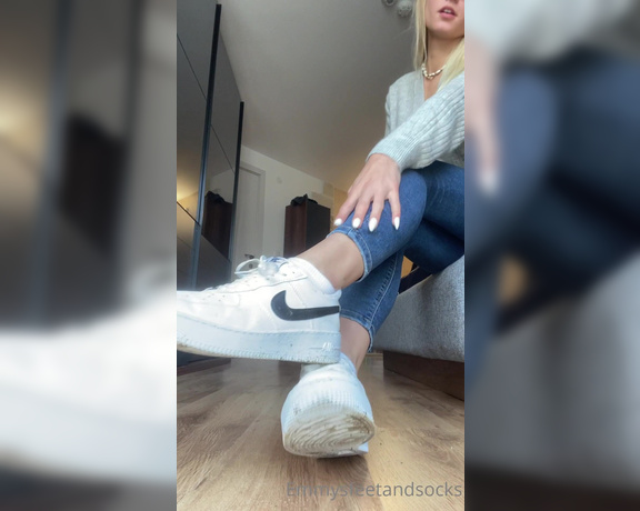 Emmysfeetandsocks aka Emmyfeetandsocks OnlyFans - So, I finally got myself two new shoes I really don’t know which one I like more… What do you t 2