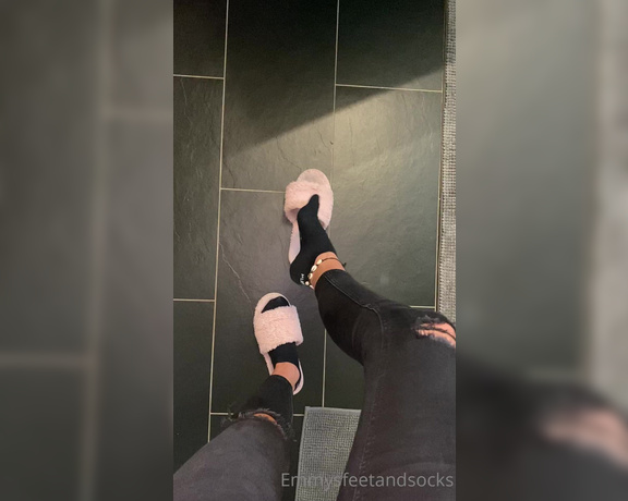 Emmysfeetandsocks aka Emmyfeetandsocks OnlyFans - Just got home very busy today but these socks… Well you can see it So what would you like