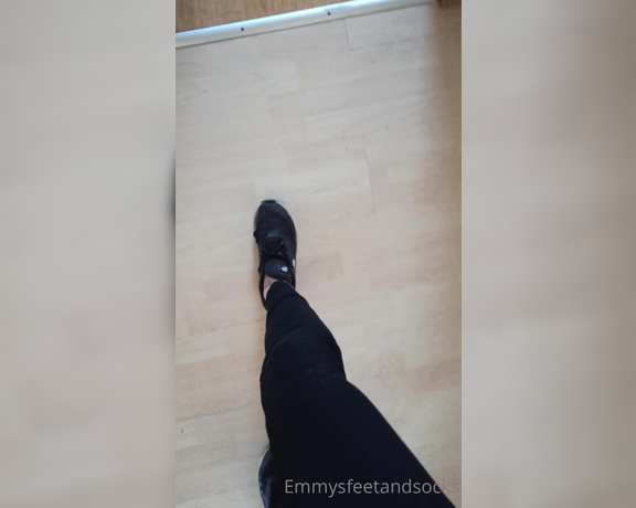 Emmysfeetandsocks aka Emmyfeetandsocks OnlyFans Video 60