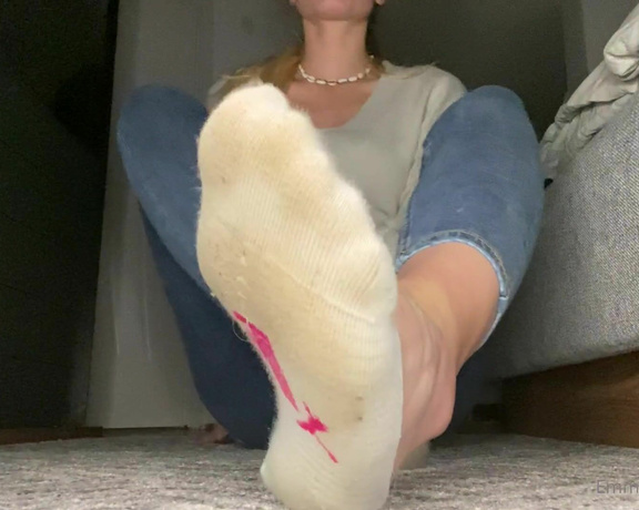 Emmysfeetandsocks aka Emmyfeetandsocks OnlyFans - Sock update day 4 I think theyre ready to get smelled by my slave so stay tuned