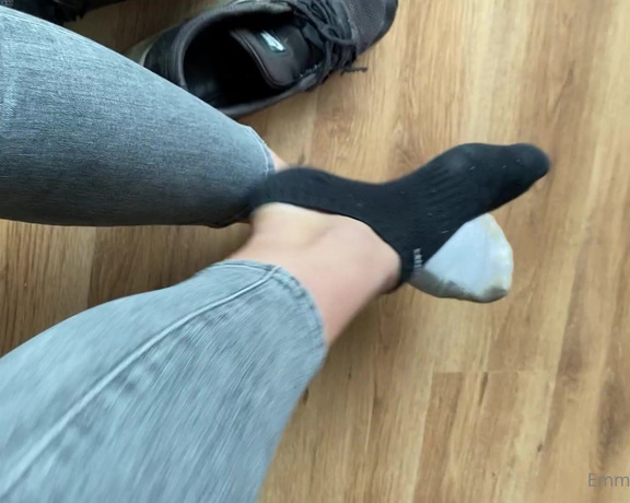 Emmysfeetandsocks aka Emmyfeetandsocks OnlyFans - Just a quick update Tonight we’re invited for a little party so gonna wear these ( sticky & supe 3