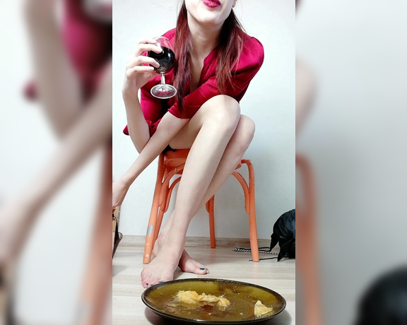 Lady Perse aka Lady_perse OnlyFans - Dzisiaj specjalne wideo po polsku ) marzenia si speniaj ) dzisiaj moesz zje kolacj ze swoj