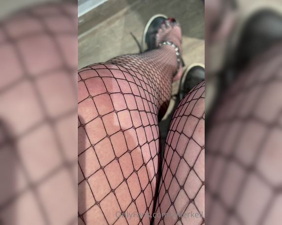 Killersexyfeets aka Killerkell OnlyFans - Fishnet and trainers at work yesterday 1