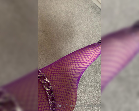 Killersexyfeets aka Killerkell OnlyFans - Fishnet Friday Purple fishnets the colour of Queens