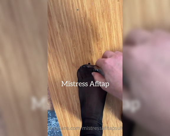 Mistress Afitap aka Mistressafitapsultan OnlyFans - Cock crush @u174118260