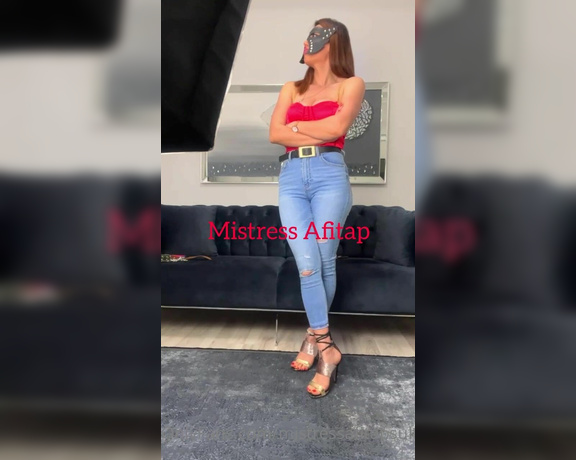 Mistress Afitap aka Mistressafitapsultan OnlyFans - Kle dediinin bir sahibesi olur @u237669577