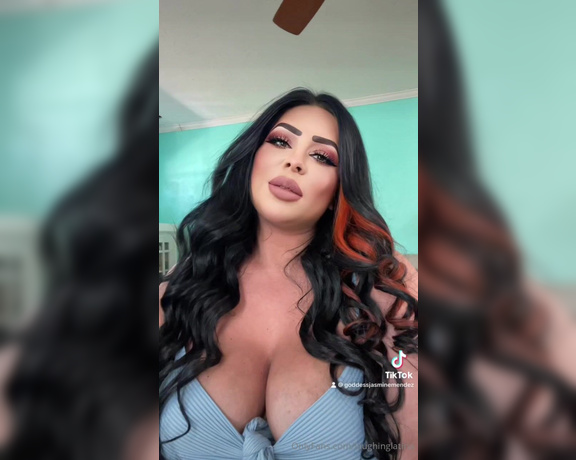 Jasmine Mendez OnlyFans aka Laughinglatina - Hisncxntweiwyzt