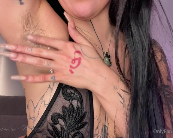 Mistress Max aka Habadomina OnlyFans - Did I unlock your armpit fetish