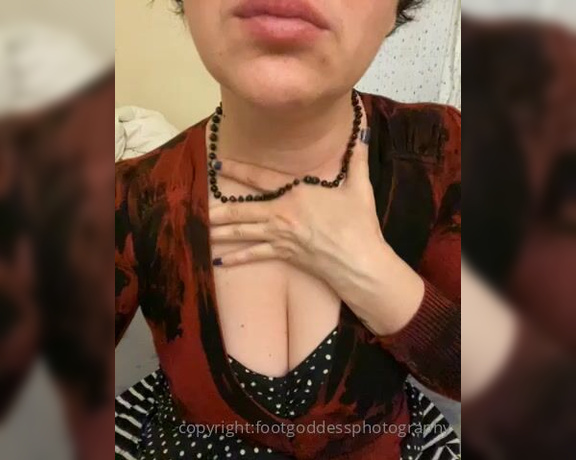CatPrincess aka Catprincessfeet OnlyFans - Boobz for lunch Tip for surprise pics