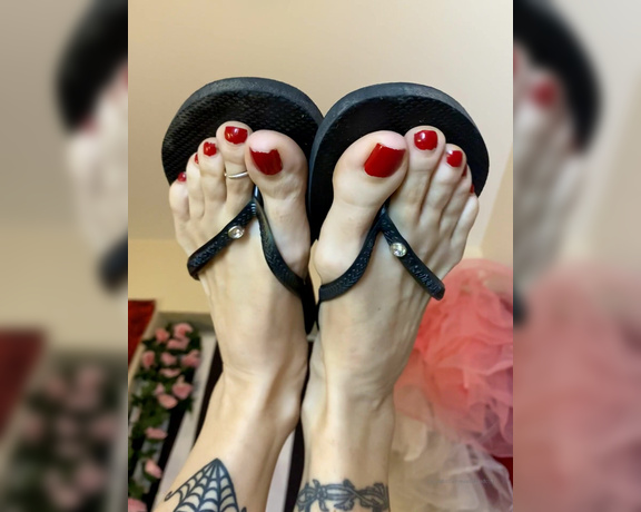 CatPrincess aka Catprincessfeet OnlyFans - Something about these flipflops and the red polish 13