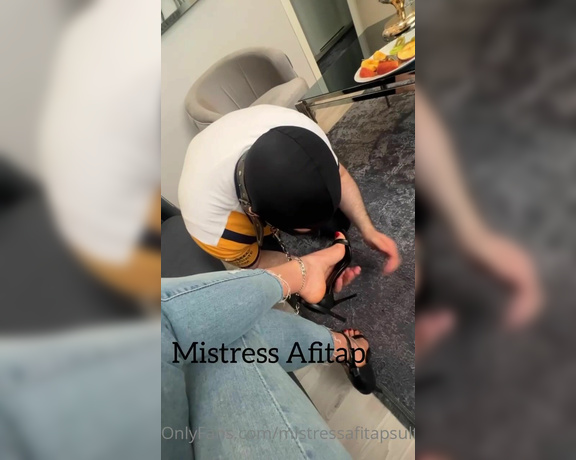 Mistress Afitap aka Mistressafitapsultan OnlyFans - Ayaklarm olmadan yapamaz @malko 7