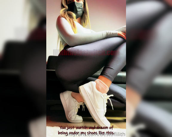 Lilith Last Witch aka Bestoflilith OnlyFans - I get my shoes cleaned every day after sports