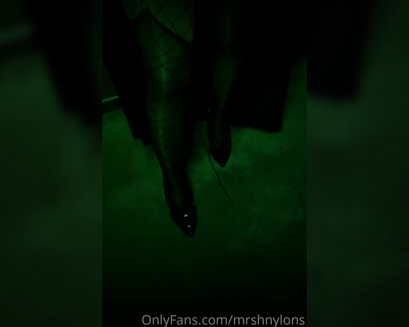 Mrs H aka Mrshnylons OnlyFans - Happy Halloween!