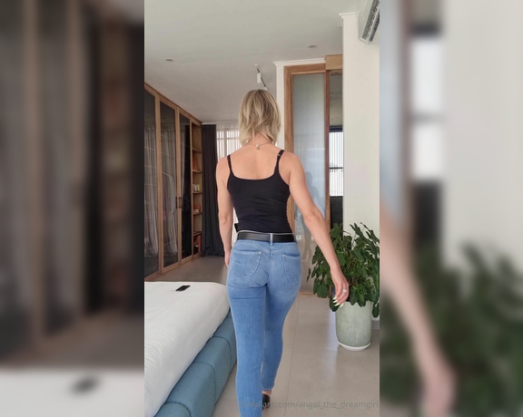 Alice aka Angel_the_dreamgirl OnlyFans - Those were great jeans haha I love it when I wear clothes