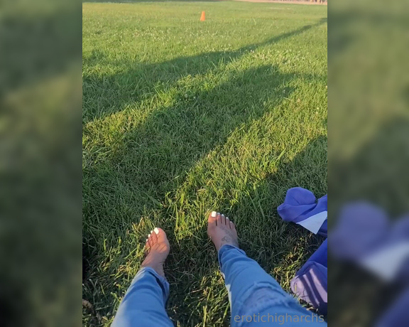 Queen Bella aka Erotichigharchs OnlyFans - Softball game last night 1