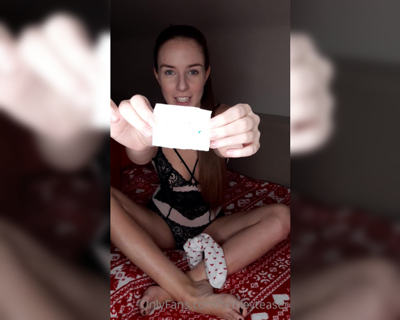 Tinsley Teaser aka Tinsleyteaser OnlyFans - Hey guys! Weve got the lucky guy who has won my worn christmas socks Congratulations! And for