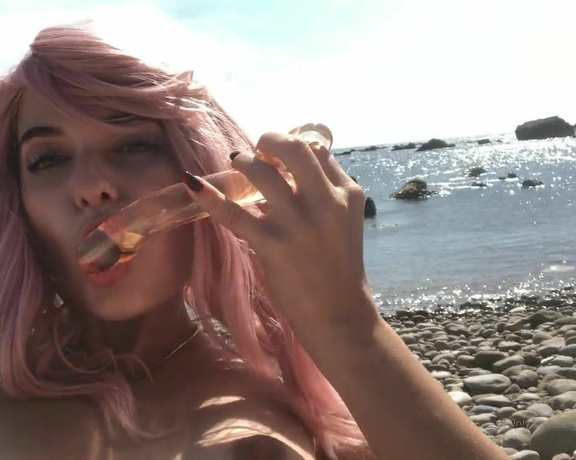 Angelika Rouge aka Angelika_rouge OnlyFans - Up close pussy fuck with the dildo on a sunny beach