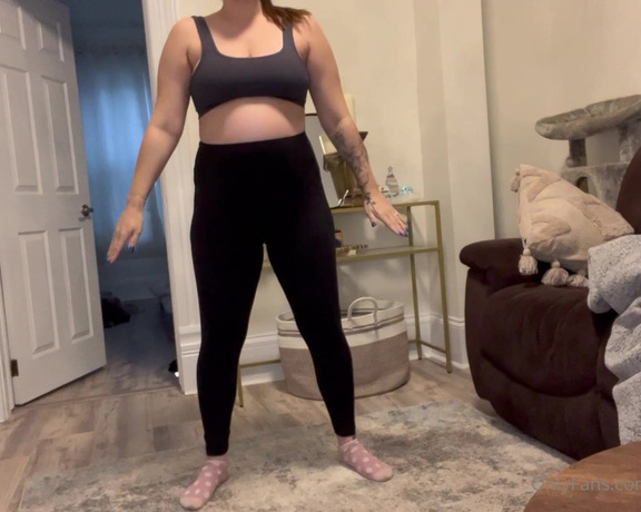 Baby Tee aka Babyteeasmr OnlyFans - Ending my workout with a sock removal and sniff I’m feeling big and very pregnant, can you tell