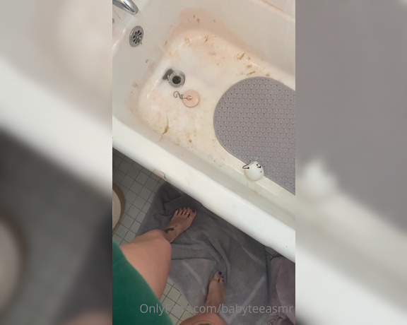 Baby Tee aka Babyteeasmr OnlyFans - Come take a shower with