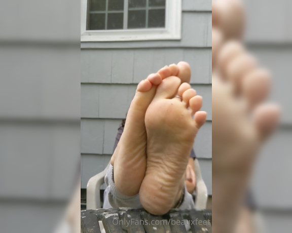 Beauxfeet aka Beauxfeet OnlyFans - Sunday Soles and a video Dry and wrinkly 6