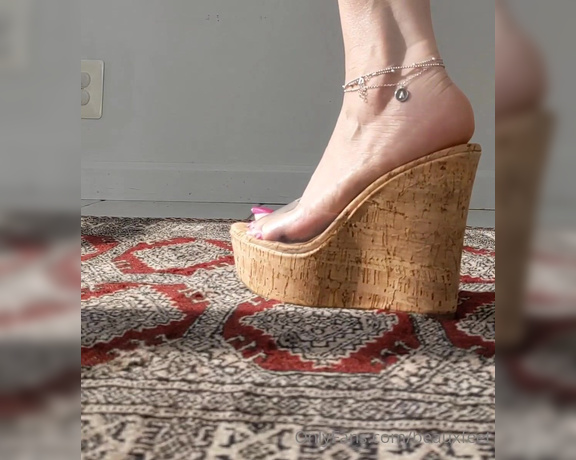 Beauxfeet aka Beauxfeet OnlyFans - New shoes