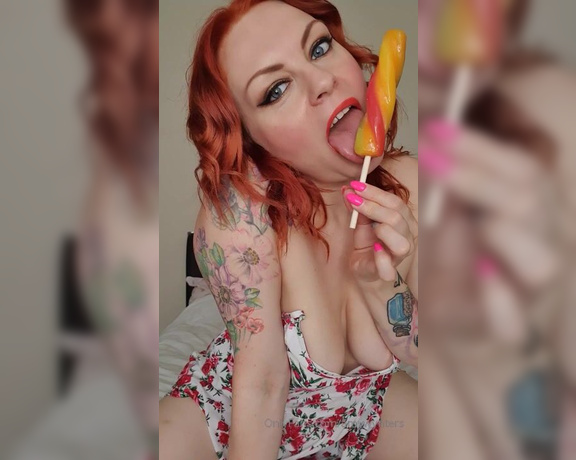 GoddessAmyWynters aka Amywynters OnlyFans - Clips  Ice Lolly Sexy Tease