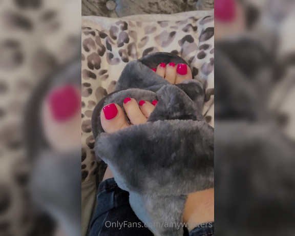 GoddessAmyWynters aka Amywynters OnlyFans - Good morning New Pedicure today so say goodbye to the hot pink