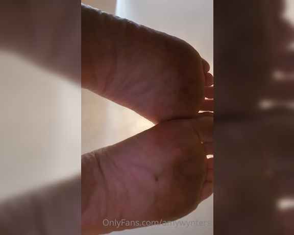 GoddessAmyWynters aka Amywynters OnlyFans - Good morning from my filthy feet this clip is 2 minutes of pure indulgence of my dirty soles with