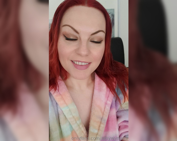 GoddessAmyWynters aka Amywynters OnlyFans - Clip  Whos into edging Wanna play a game with