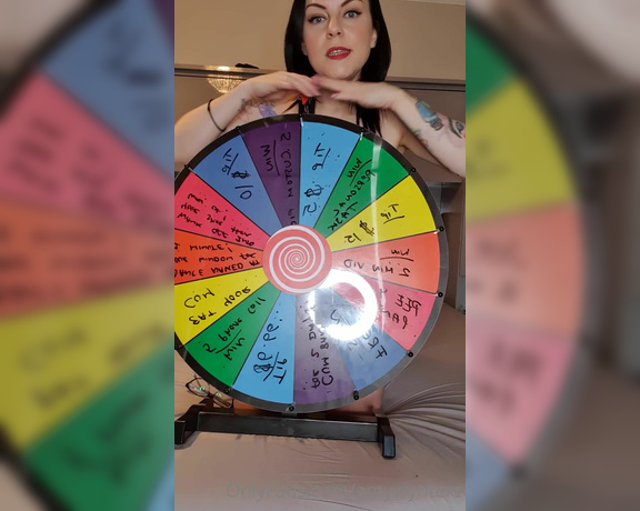 GoddessAmyWynters aka Amywynters OnlyFans - Clip  Spin the wheel & messy monday info so keep watching  and im naked