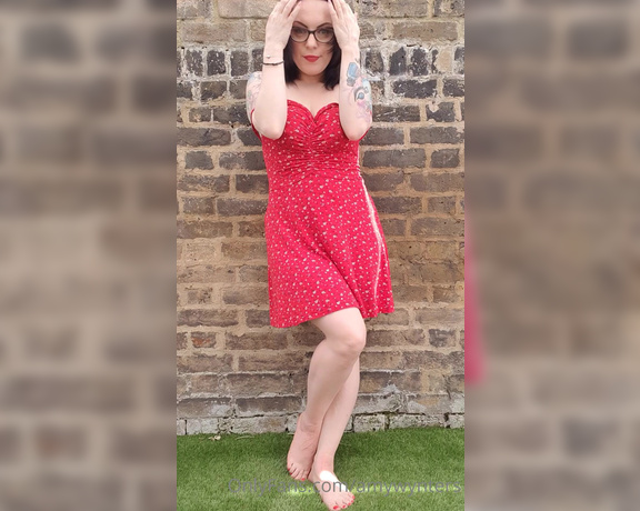 GoddessAmyWynters aka Amywynters OnlyFans - Clip  Such a pretty little tease