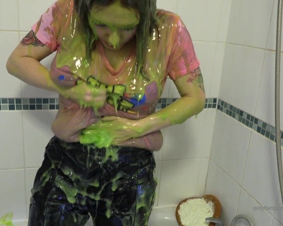 GoddessAmyWynters aka Amywynters OnlyFans - Full HD Clip  Gunged, Pied & Covered In Custard!