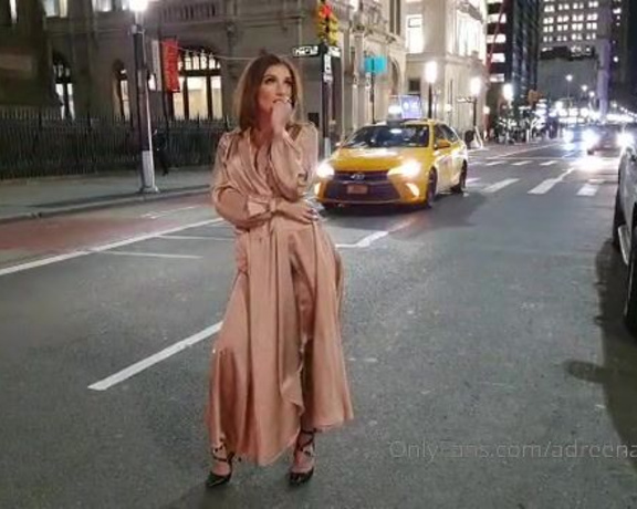 Adreena Cuckoldress aka Adreenacuckoldress OnlyFans - Stopping traffic in NYC